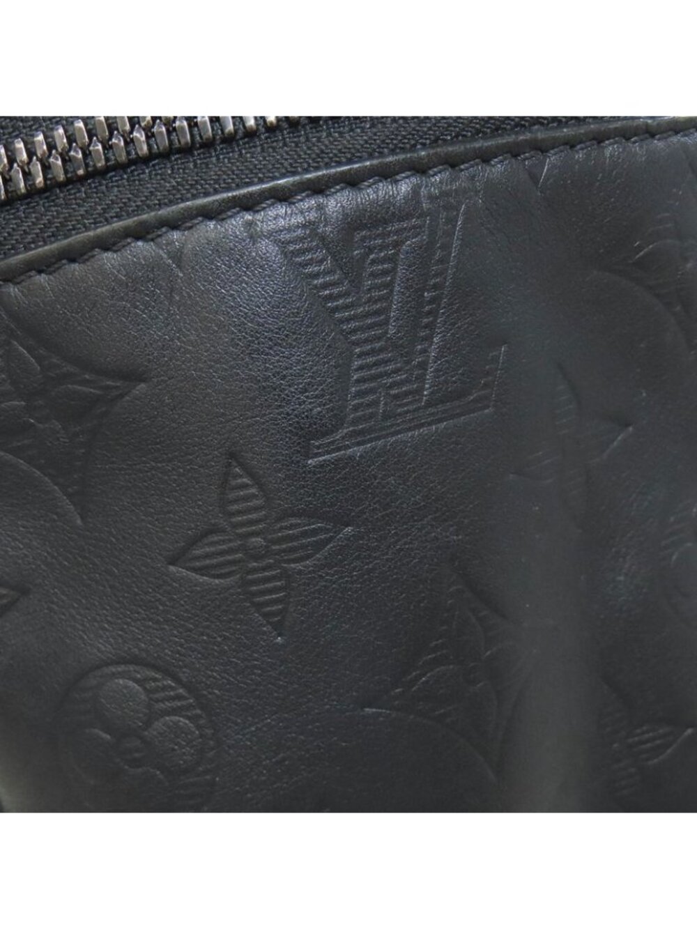 Louis Vuitton Discovery Backpack Monogram Shadow - Picture 14 of 15